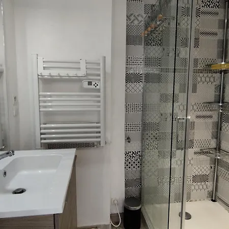 T3 Avec Climatisation Et Parking, Proche Plage, 4 Pers, Narbonne-plage - Fr-1-795-65 Apartment